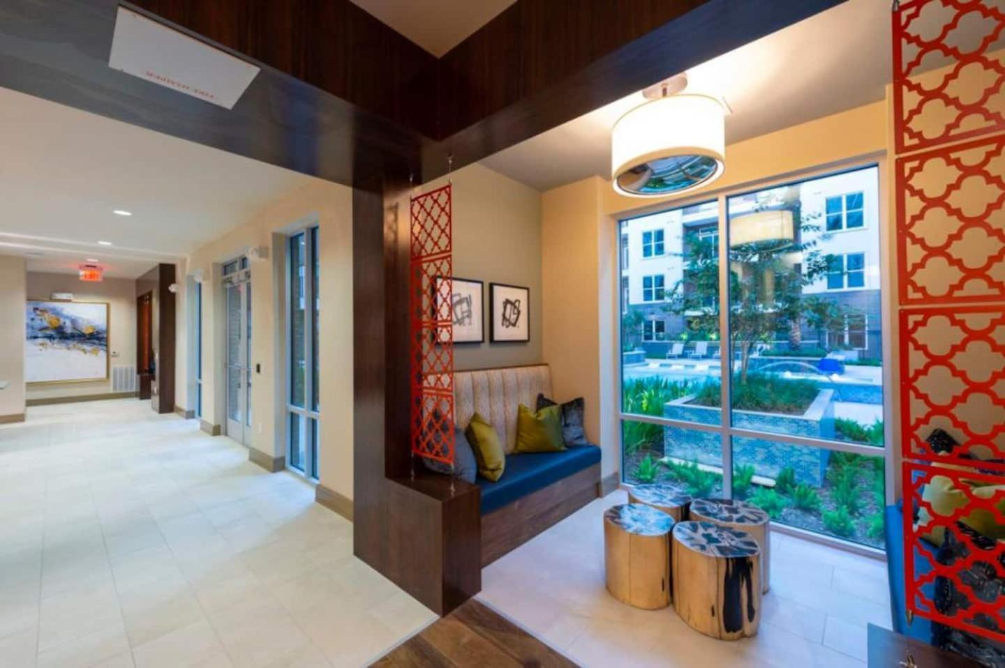 Downtown Apt Free Parking - Pool - Gym - Fully Kitchen Houston Luaran gambar